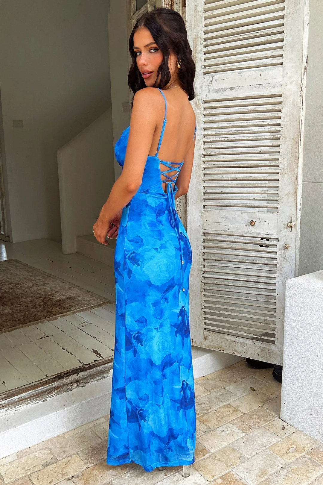 Isalda | Romantic Open-Back Dress with Tie Detail